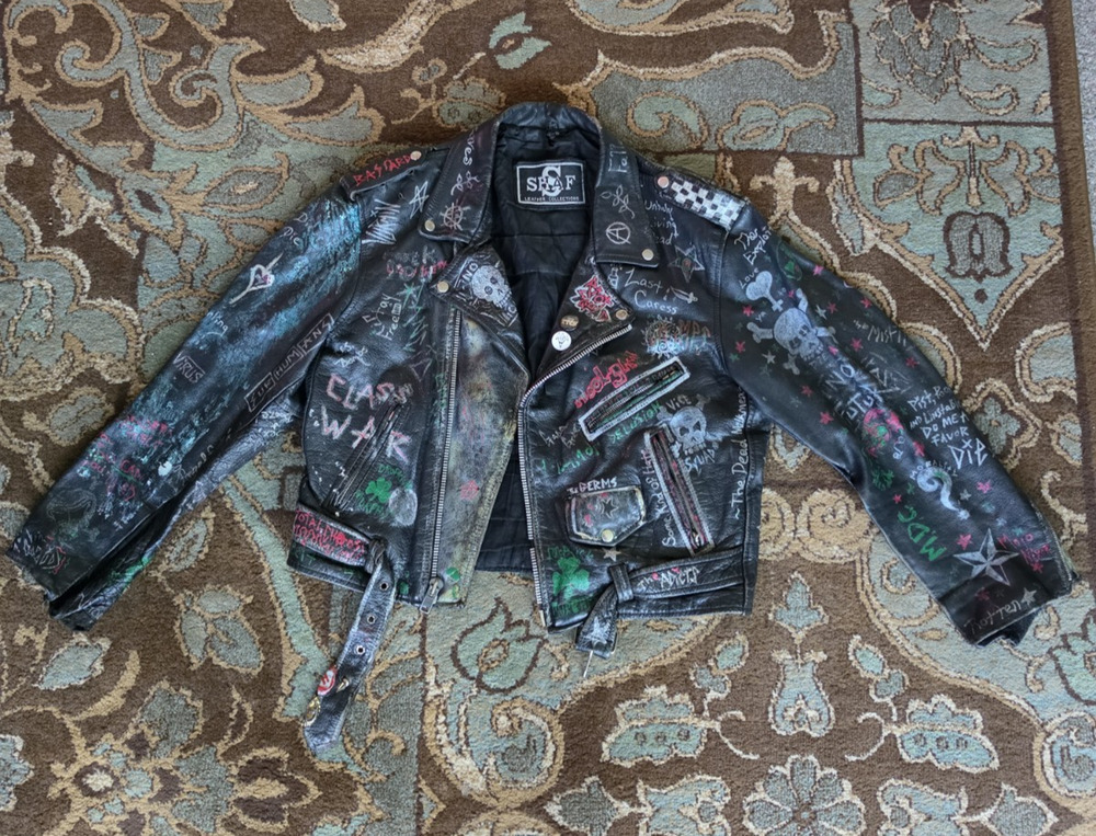 VTG DIY Leather Jacket L/XL: PUNK/CRUST/ STREET/ BIKER/ MOTO/ Y2K/ THRASHED